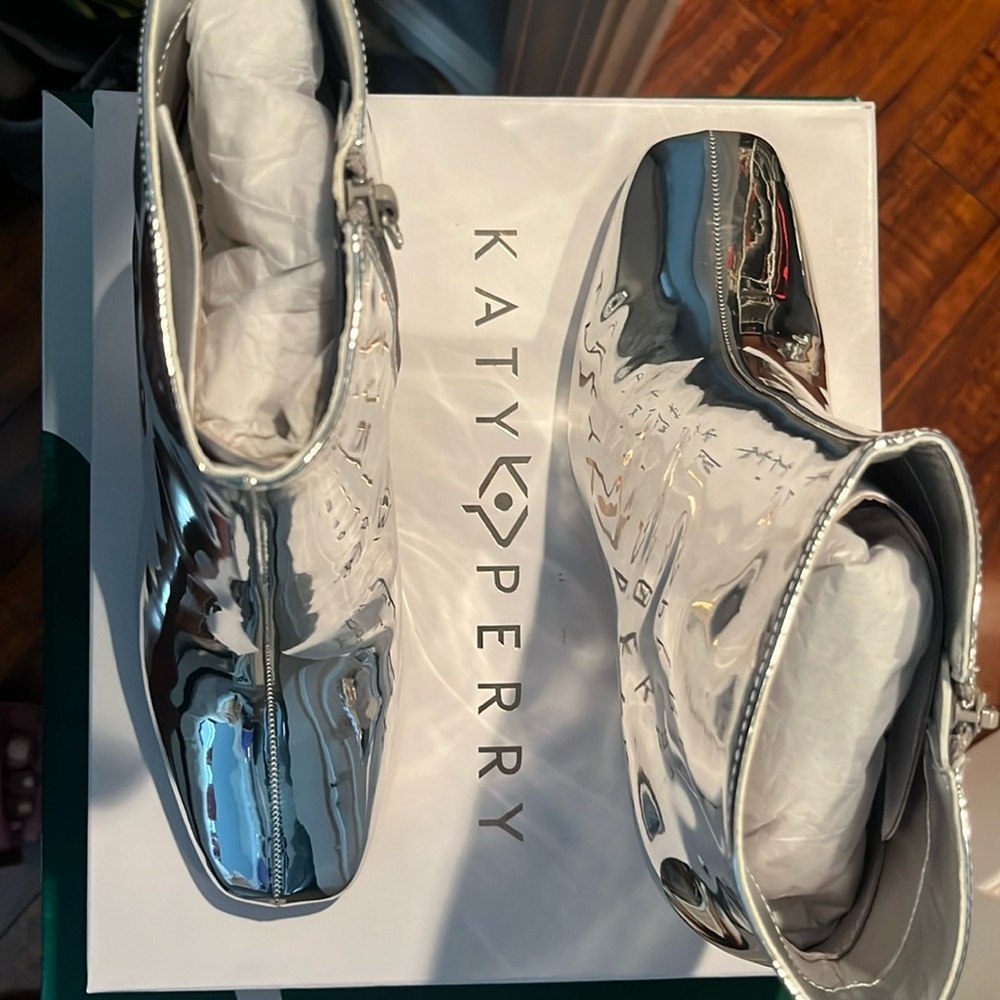 COPY - Katy Perry Bootie